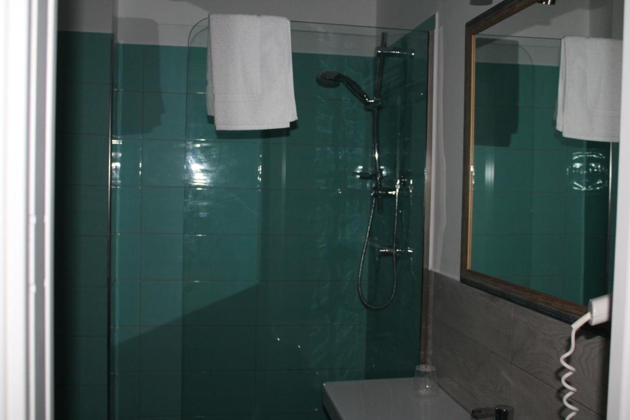 Agenzia Isotur Villa Olimpia 蓬扎 外观 照片